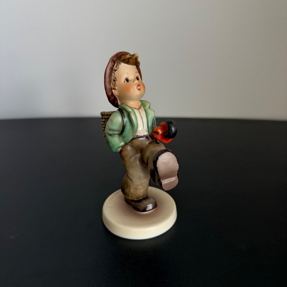 Vintage Goebel Hummel‎ "Globe Trotter" The Love Lives On w/ Box 1987
